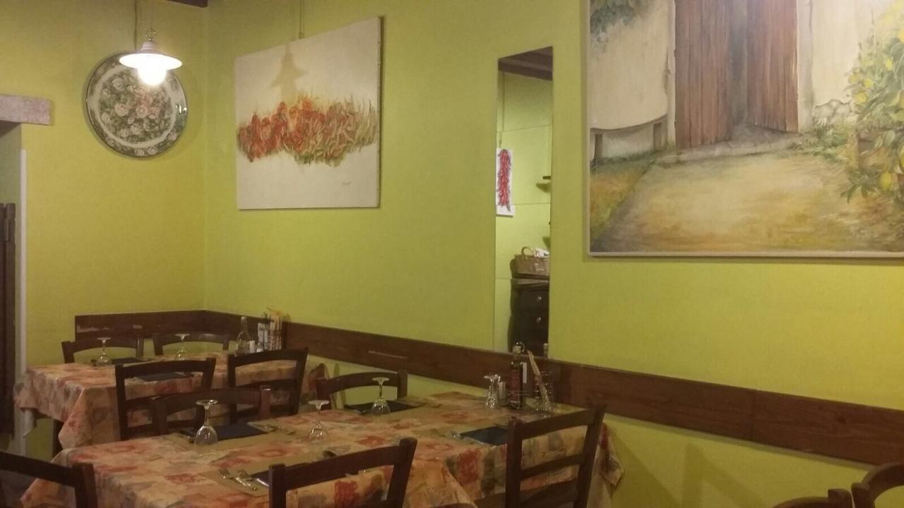Ristorante Pizzeria Al Mondo Valstagna Экстерьер фото