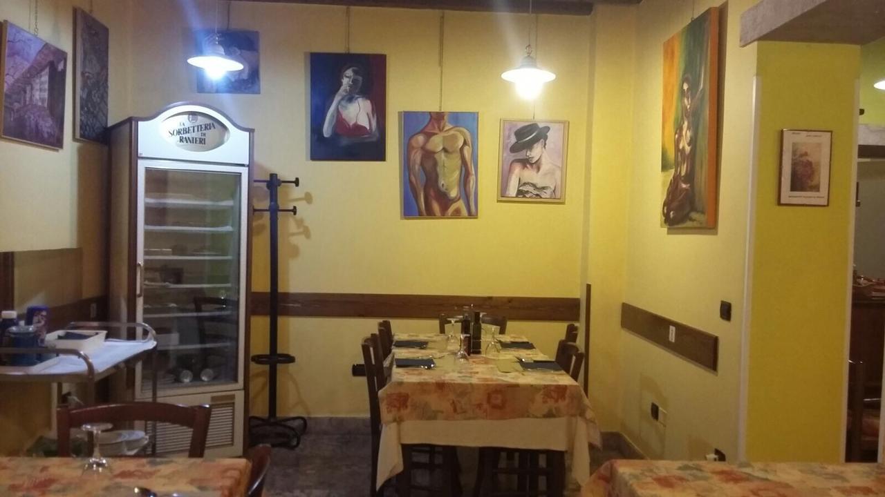 Ristorante Pizzeria Al Mondo Valstagna Экстерьер фото
